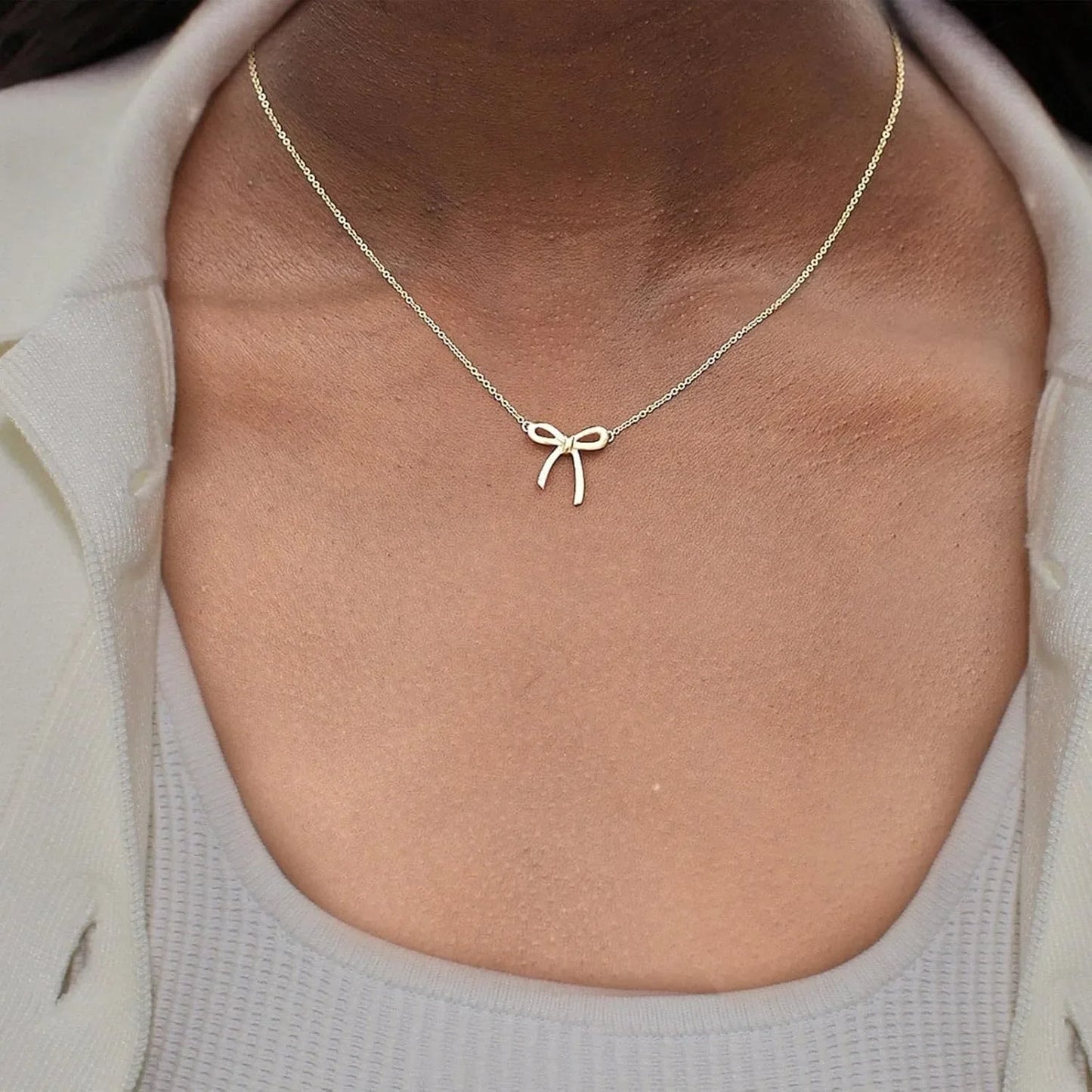 Gold Necklace for Women Bow Necklace Gold Silver Plated Necklace Cute Bow Pendant Choker Chain Necklaces for Women Jewelry Gift